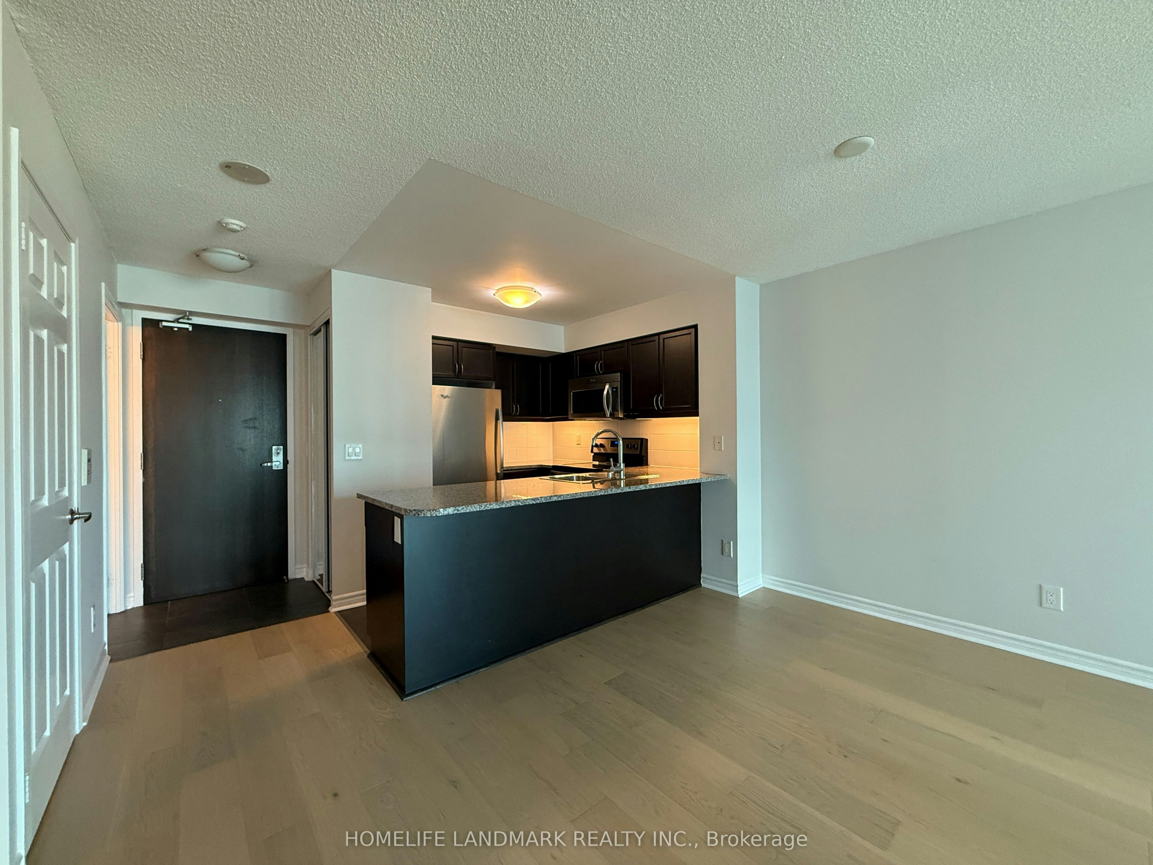 2605-19 Grand Trunk Crescent, Toronto, ON, M5J 3A3 - 9