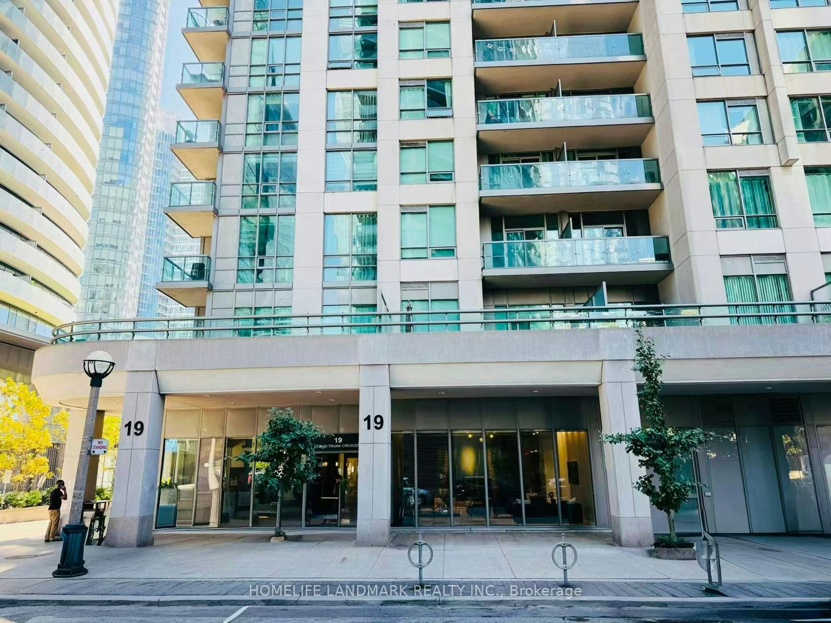 2605-19 Grand Trunk Crescent, Toronto, ON, M5J 3A3