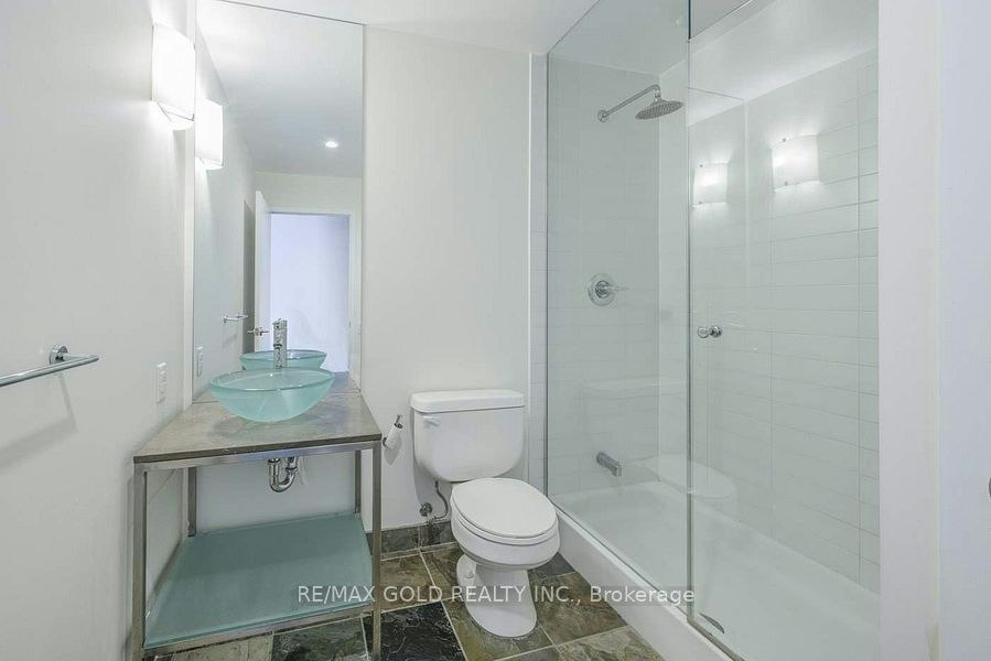 1904-33 Mill Street, Toronto, ON, M5A 3R3 - 9