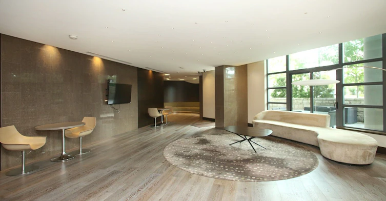 303-35 Brian Peck Crescent, Toronto, ON, M4G 0A5 - 9