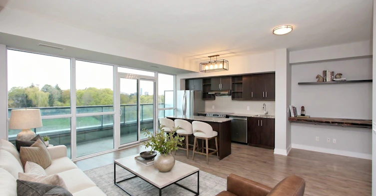 303-35 Brian Peck Crescent, Toronto, ON, M4G 0A5 - 13