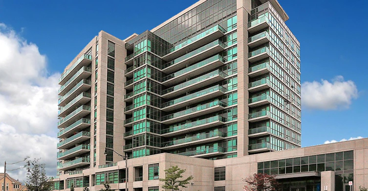 303-35 Brian Peck Crescent, Toronto, ON, M4G 0A5