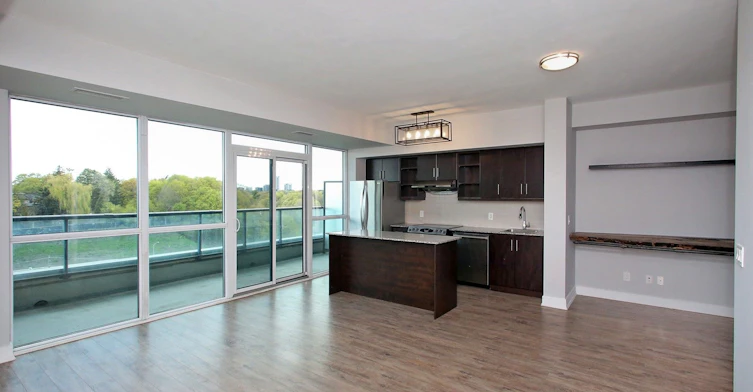 303-35 Brian Peck Crescent, Toronto, ON, M4G 0A5 - 14