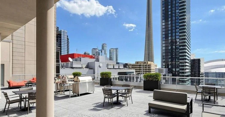 240-250 Wellington Street W, Toronto, ON, M5V 3P6 - 26