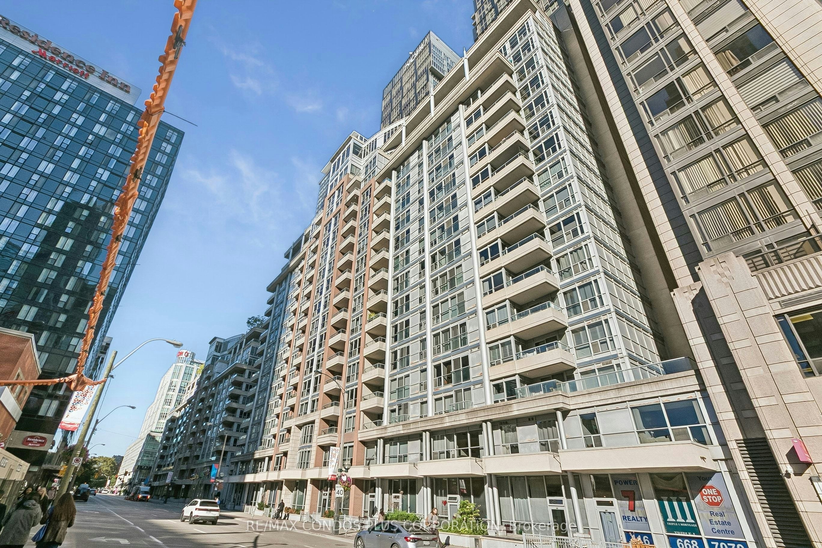 240-250 Wellington Street W, Toronto, ON, M5V 3P6 - 28