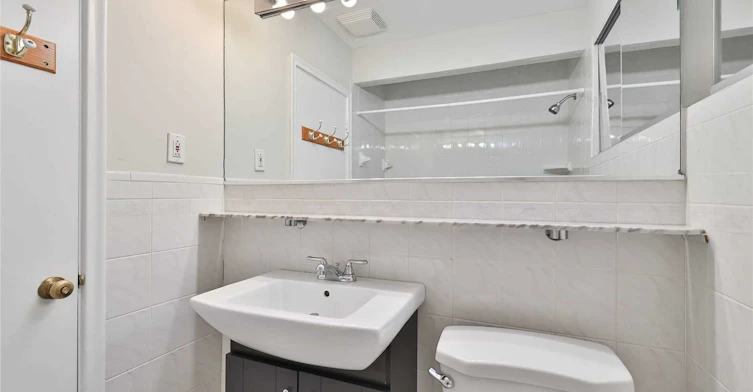 11 Leacroft Crescent, Toronto, ON, M3B 2G5 - 22