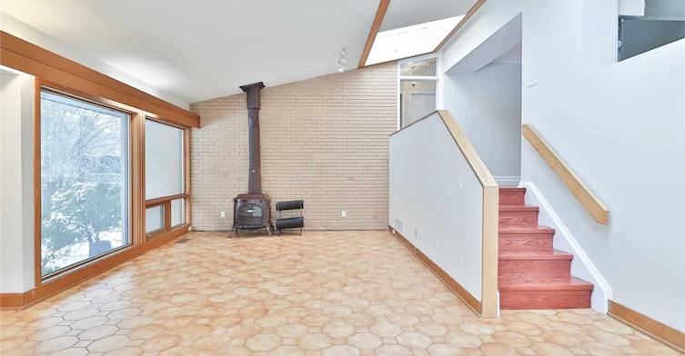 11 Leacroft Crescent, Toronto, ON, M3B 2G5 - 5