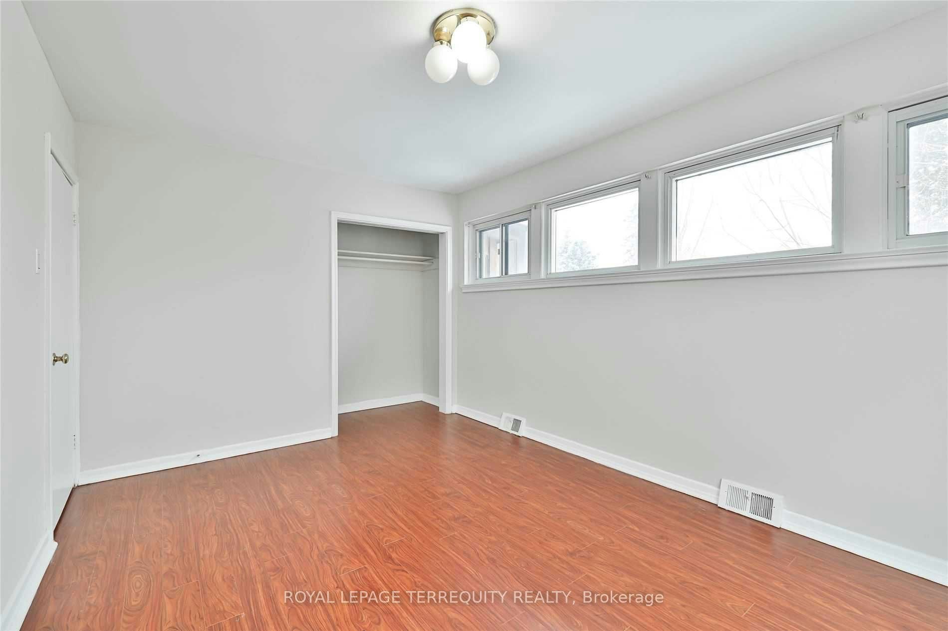11 Leacroft Crescent, Toronto, ON, M3B 2G5 - 27