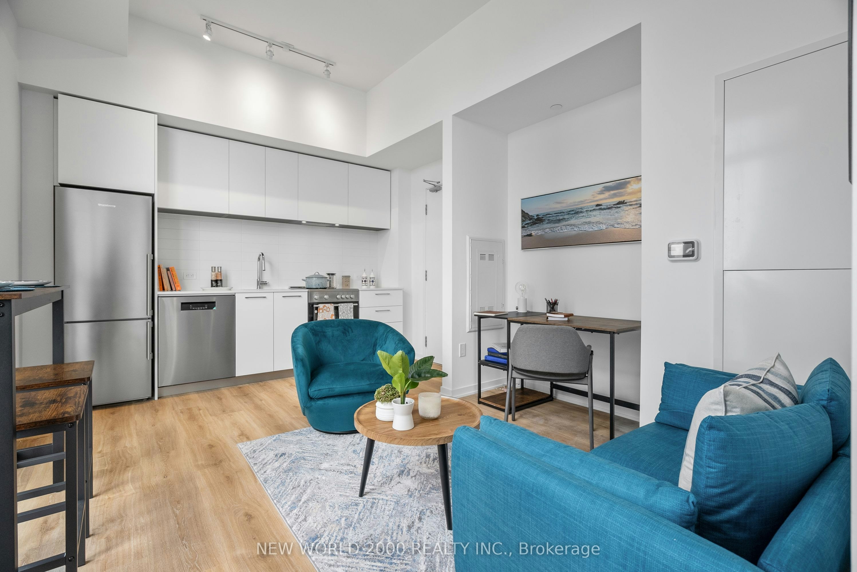 1210-101 Roehampton Avenue, Toronto, ON, M4P 2W2 - 2