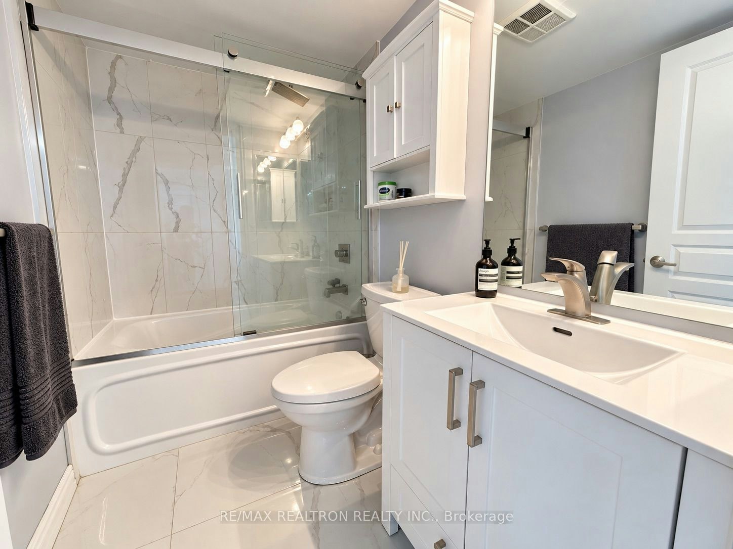 957-323 Richmond Street E, Toronto, ON, M5A 4R3 - 11