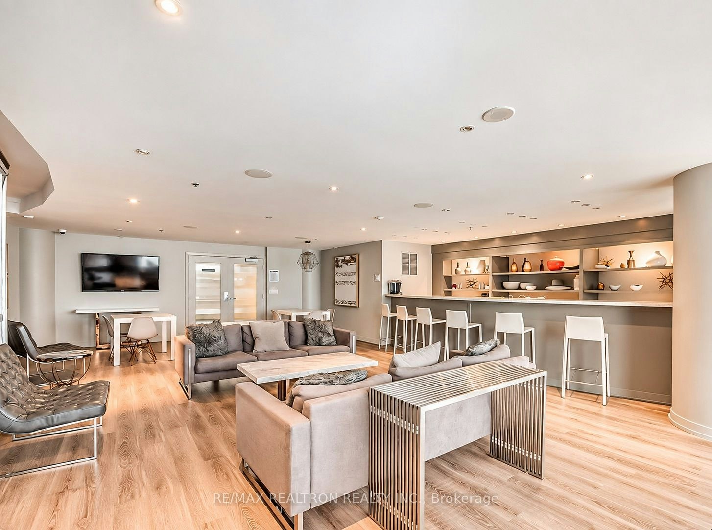 957-323 Richmond Street E, Toronto, ON, M5A 4R3 - 18