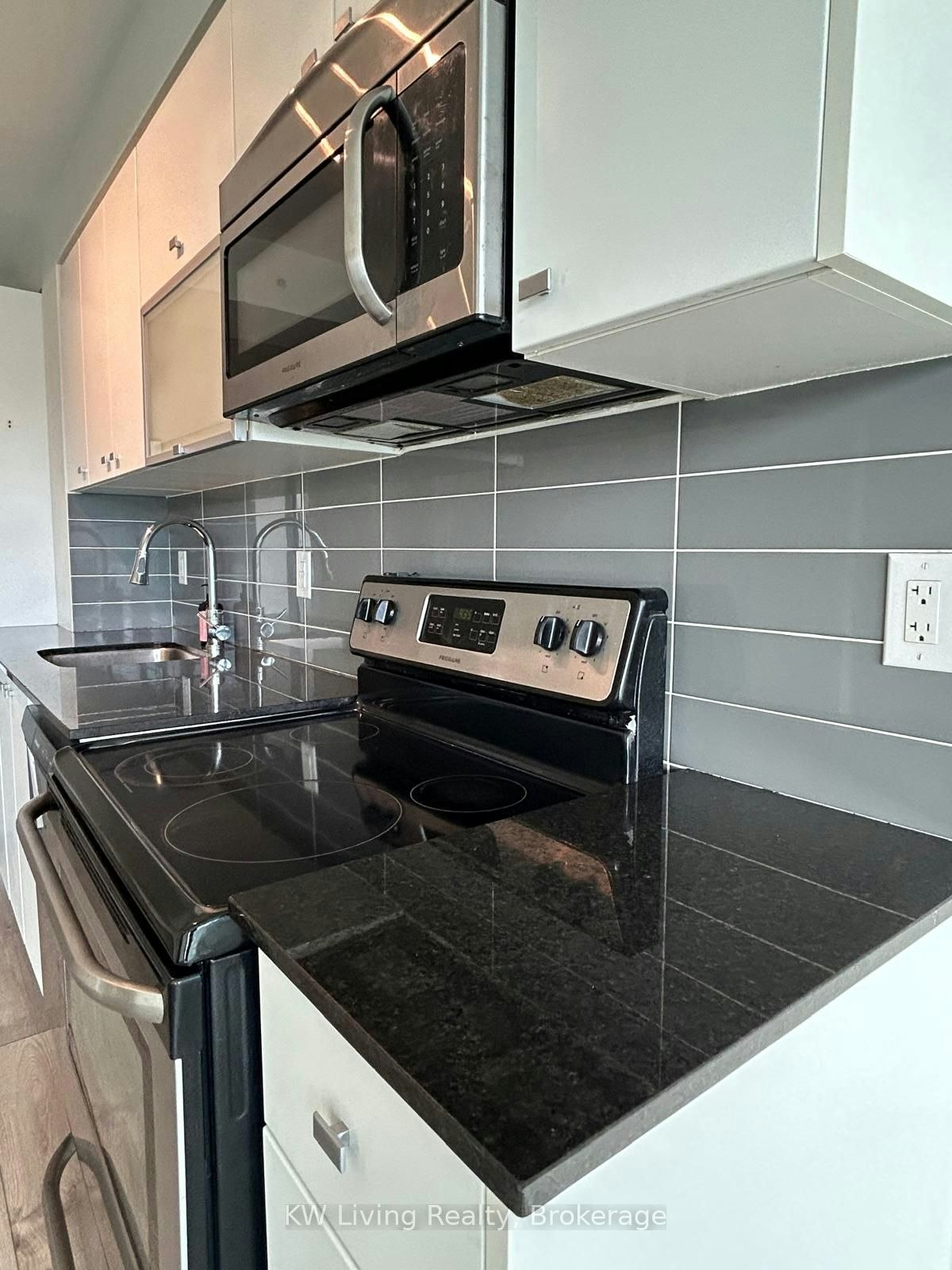 2004-150 East Liberty Street, Toronto, ON, M6K 3R5 - 4