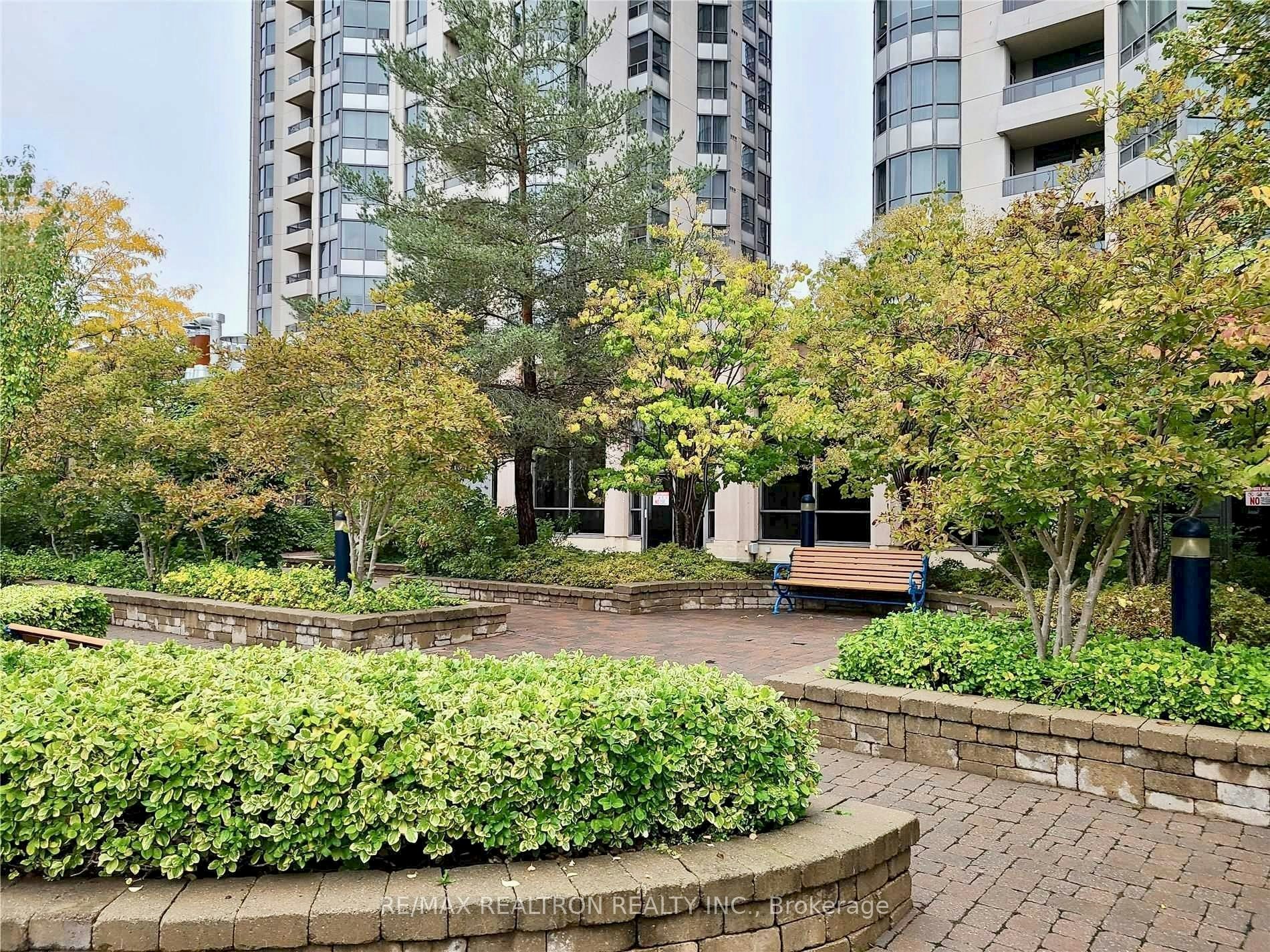 2316-15 Northtown Way, Toronto, ON, M2N 7A2 - 24