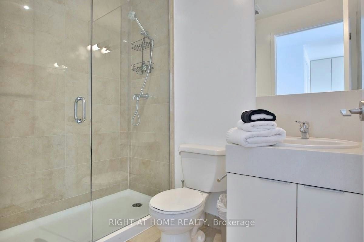 1903-110 Charles Street E, Toronto, ON, M4Y 1T5 - 22