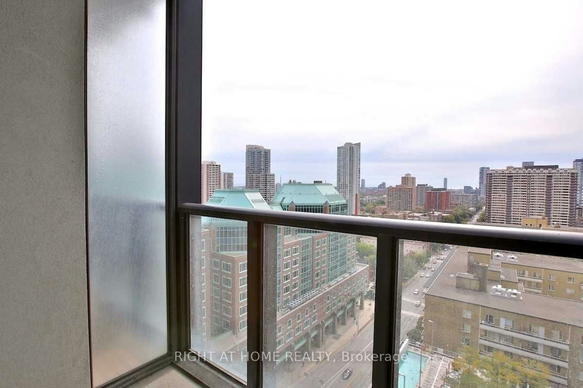 1903-110 Charles Street E, Toronto, ON, M4Y 1T5 - 23