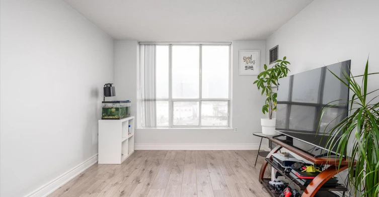 506-21 Overlea Boulevard NE, Toronto, ON, M4H 1P2 - 9