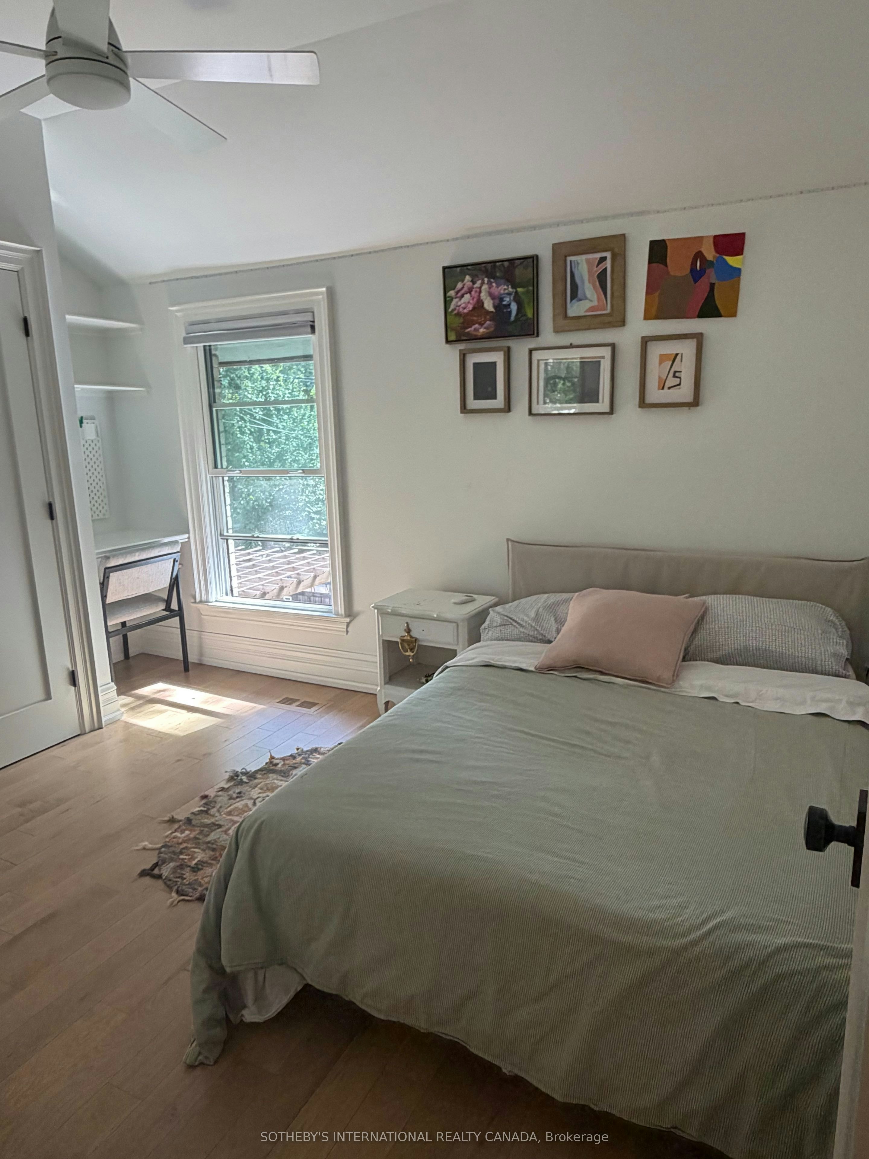 21 Hillcrest Park, Toronto, ON, M4X 1E8 - 11