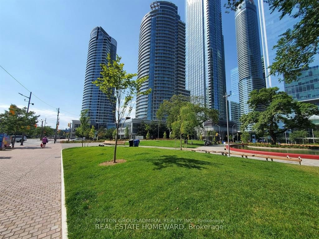 1207-208 Queens Quay W, Toronto, ON, M5J 2Y5 - 2
