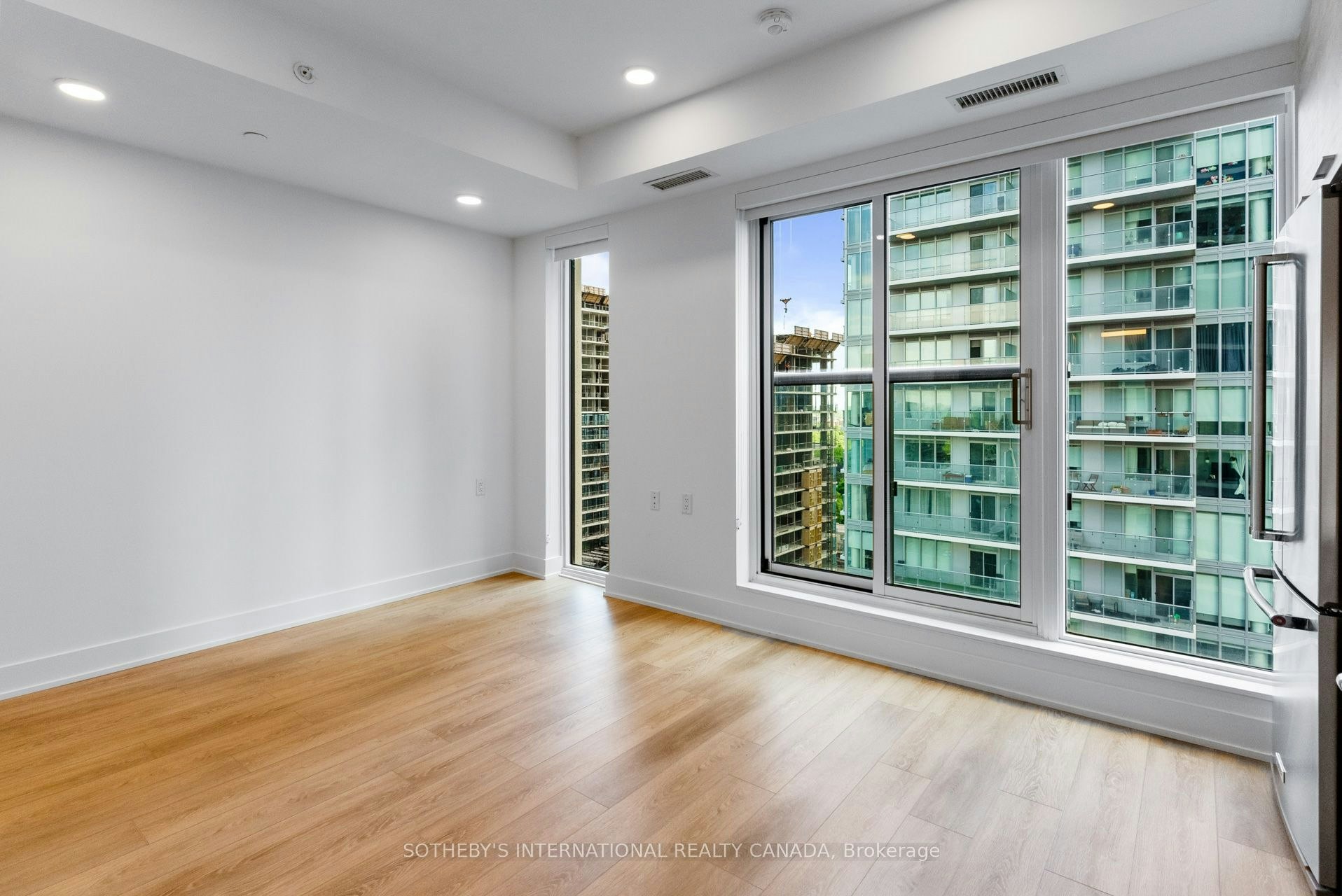 PH06-200 Redpath Avenue, Toronto, ON, M4P 0E6 - 7