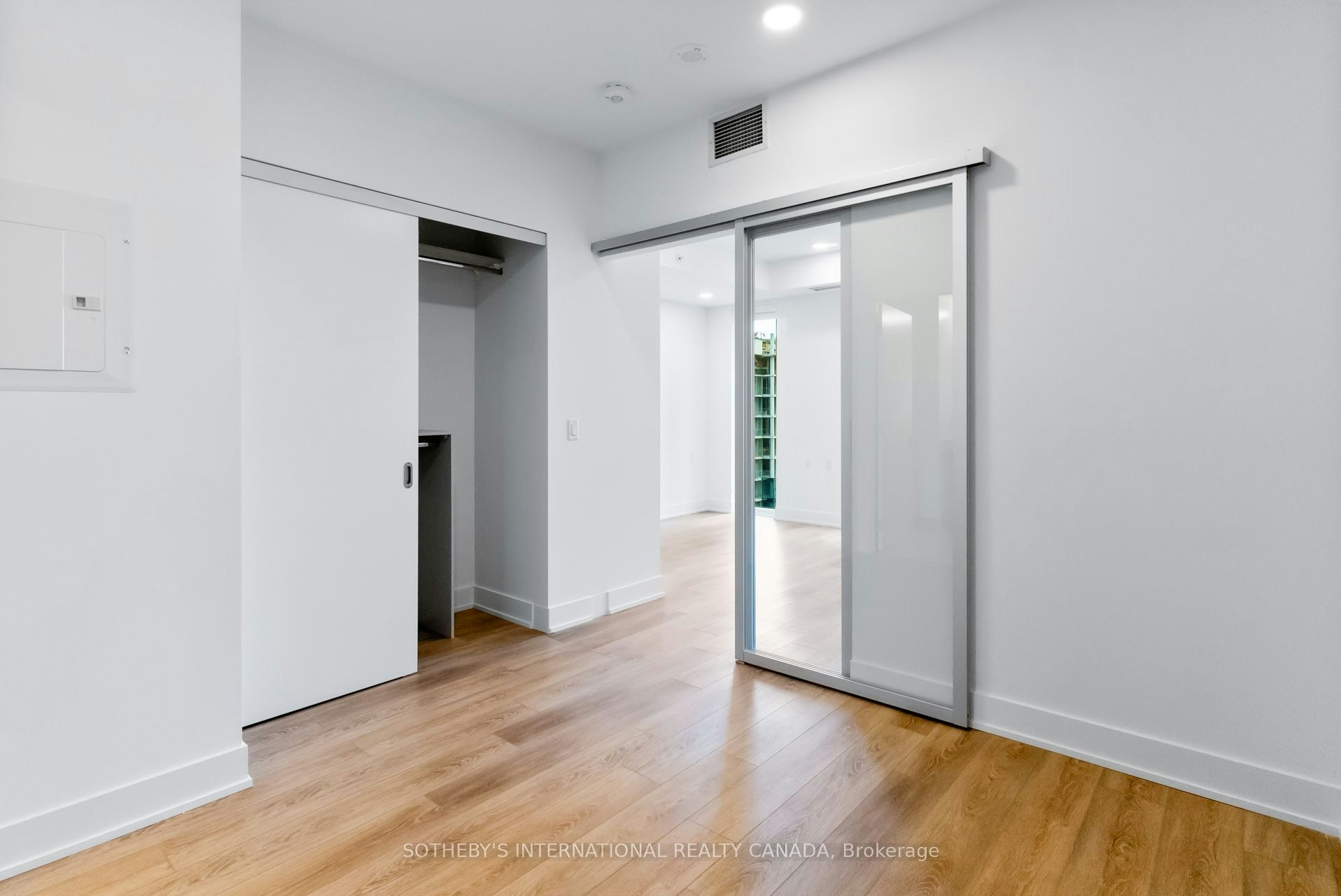 PH06-200 Redpath Avenue, Toronto, ON, M4P 0E6 - 10