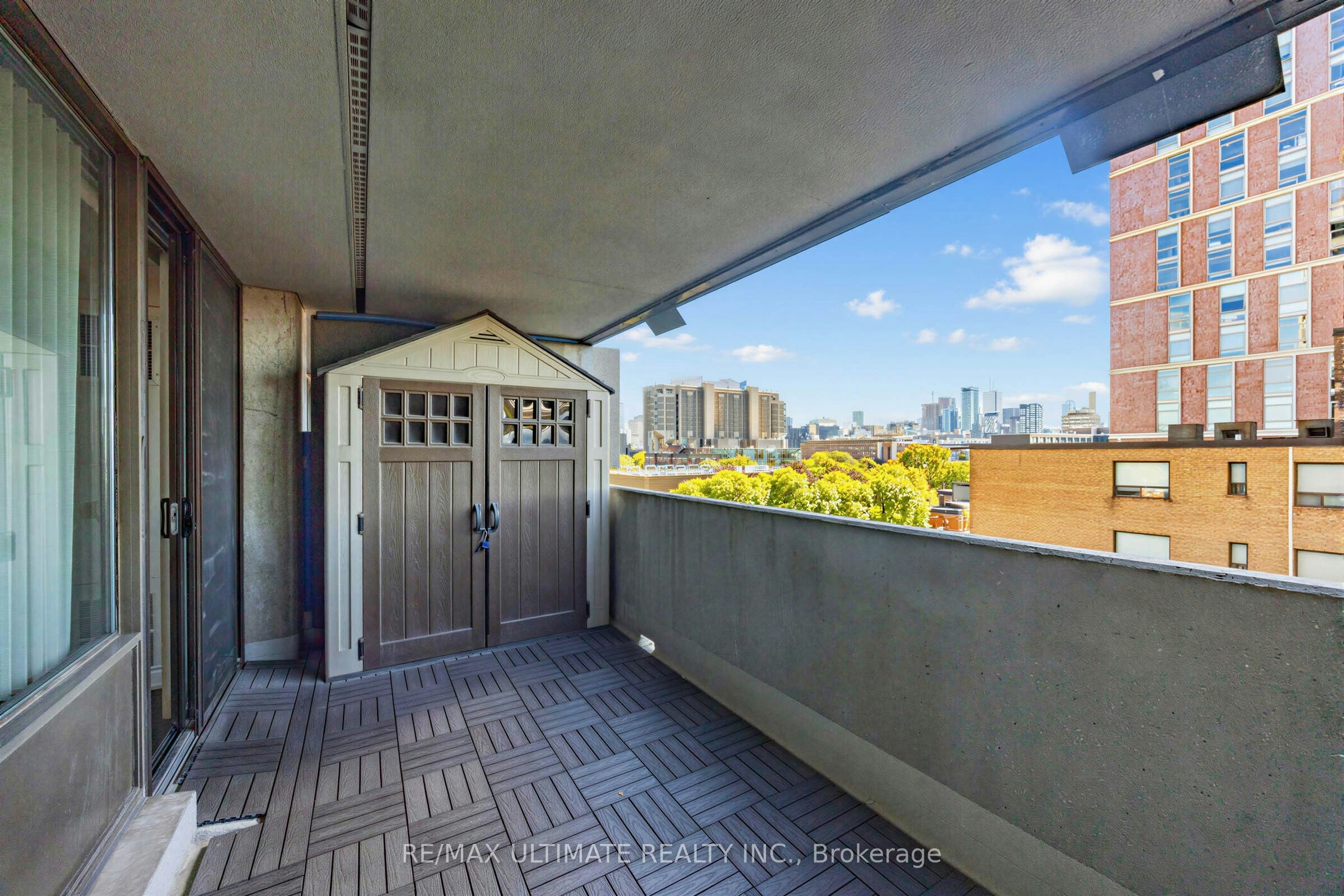 603-720 Spadina Avenue, Toronto, ON, M5S 2T9 - 11