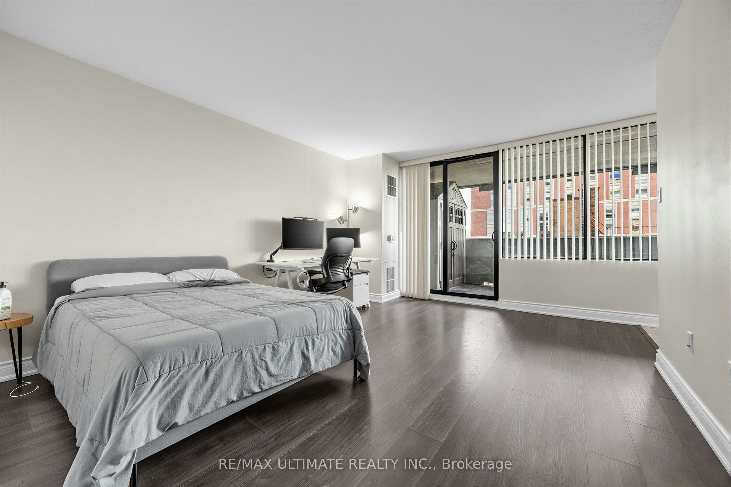 603-720 Spadina Avenue, Toronto, ON, M5S 2T9 - 6