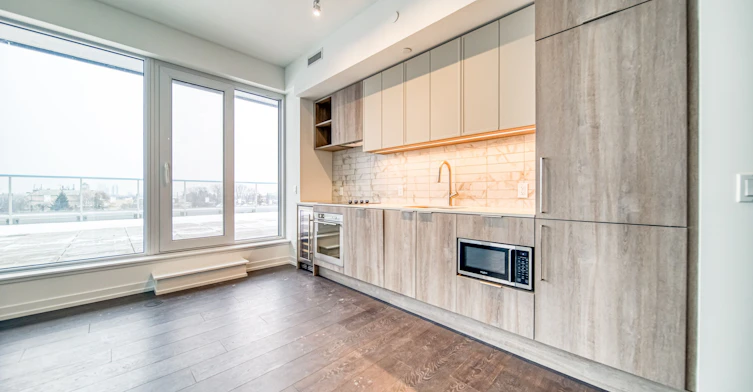 807-2020 Bathurst Street, Toronto, ON, M5P 0A6 - 5