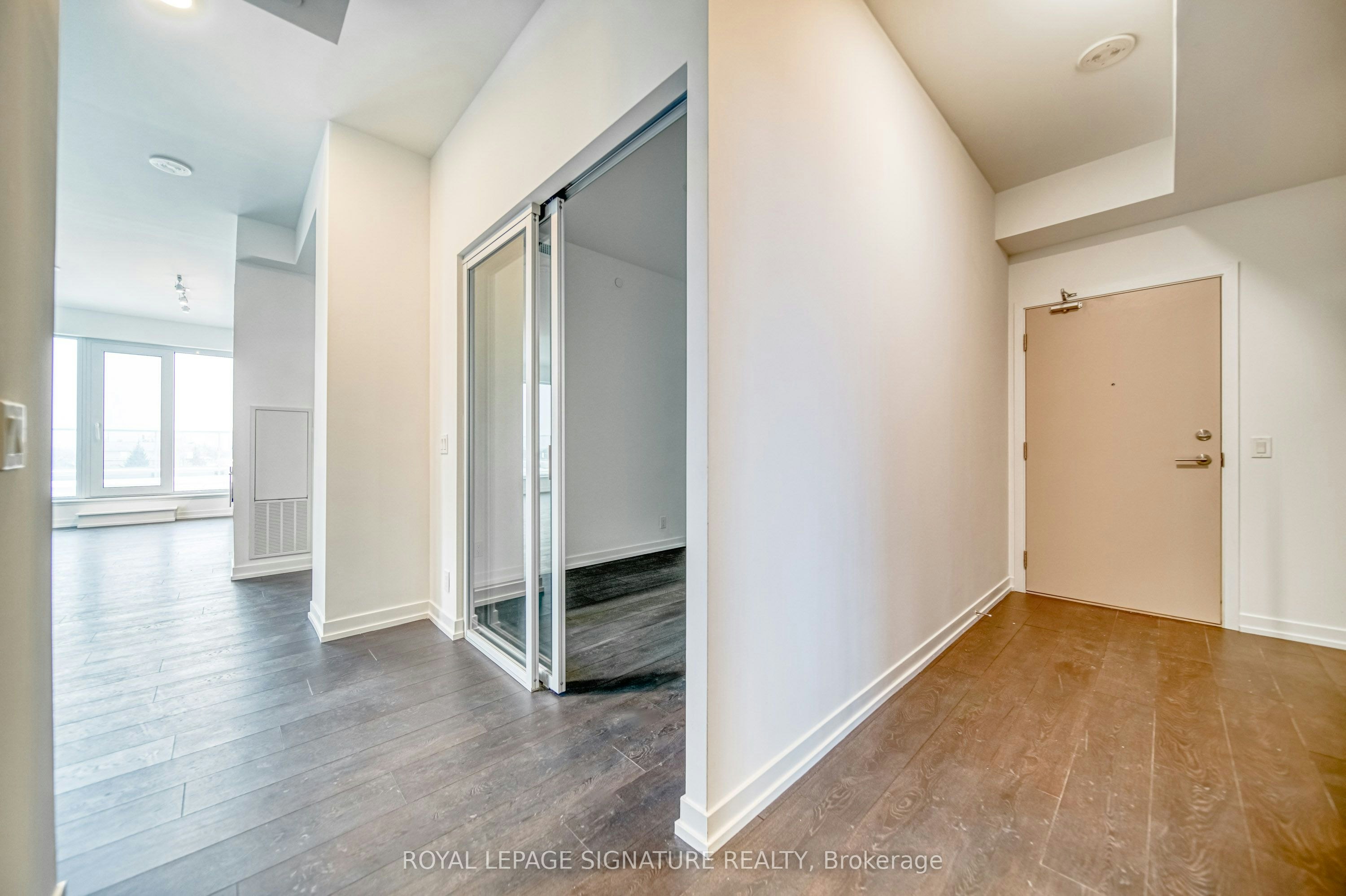 807-2020 Bathurst Street, Toronto, ON, M5P 0A6 4