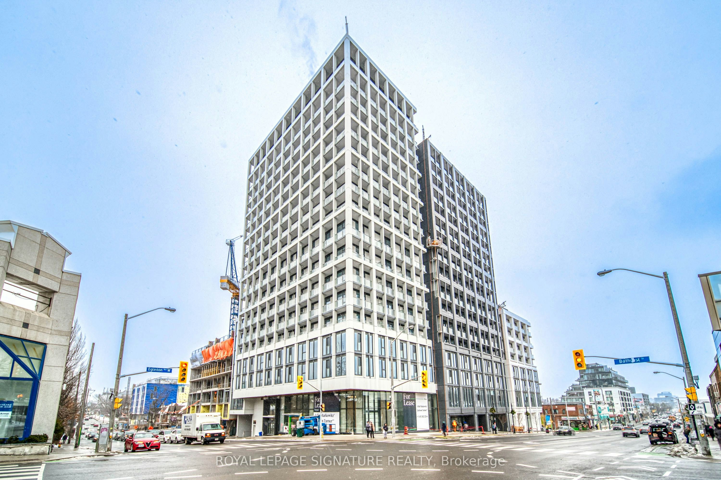 807-2020 Bathurst Street, Toronto, ON, M5P 0A6