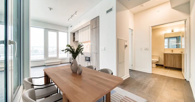 807-2020 Bathurst Street, Toronto, ON, M5P 0A6 - 11