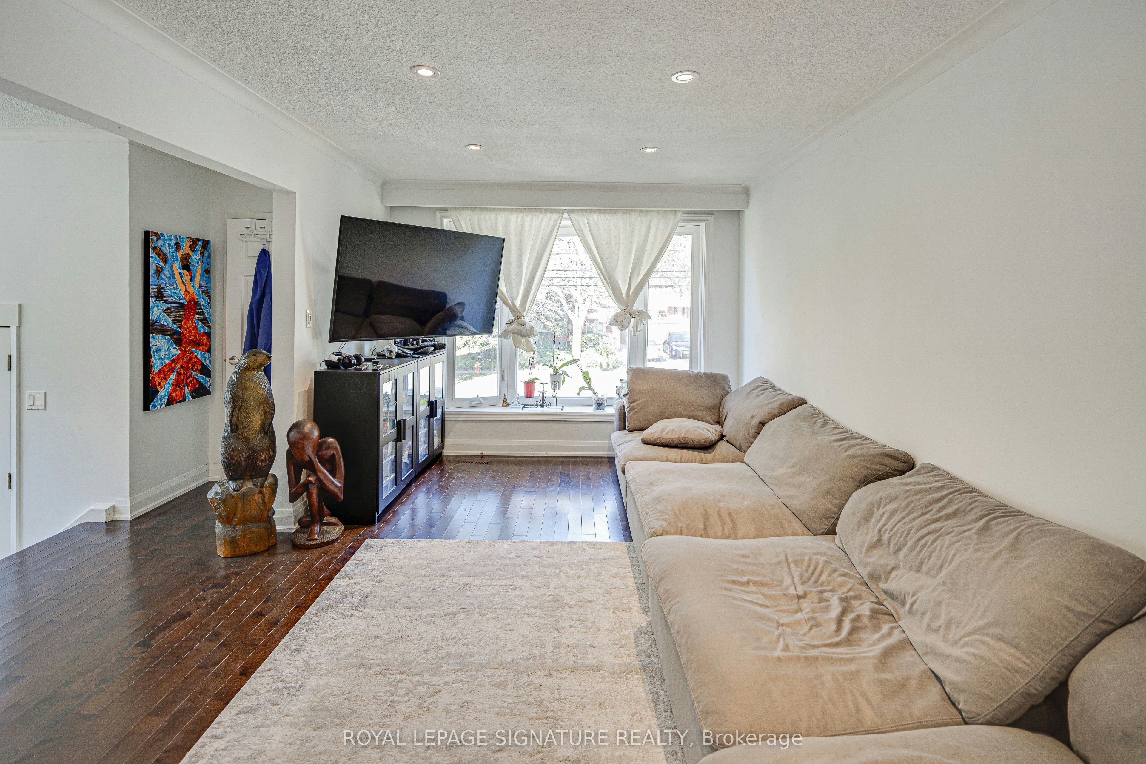 45 Fenelon Drive, Toronto, ON, M3A 3K4
