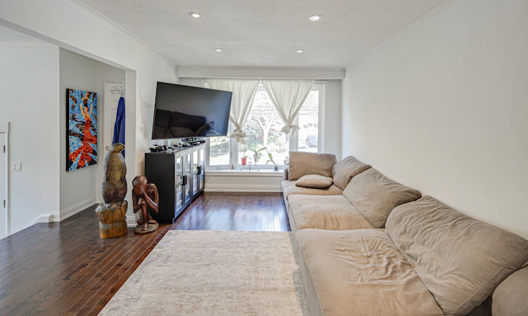45 Fenelon Drive