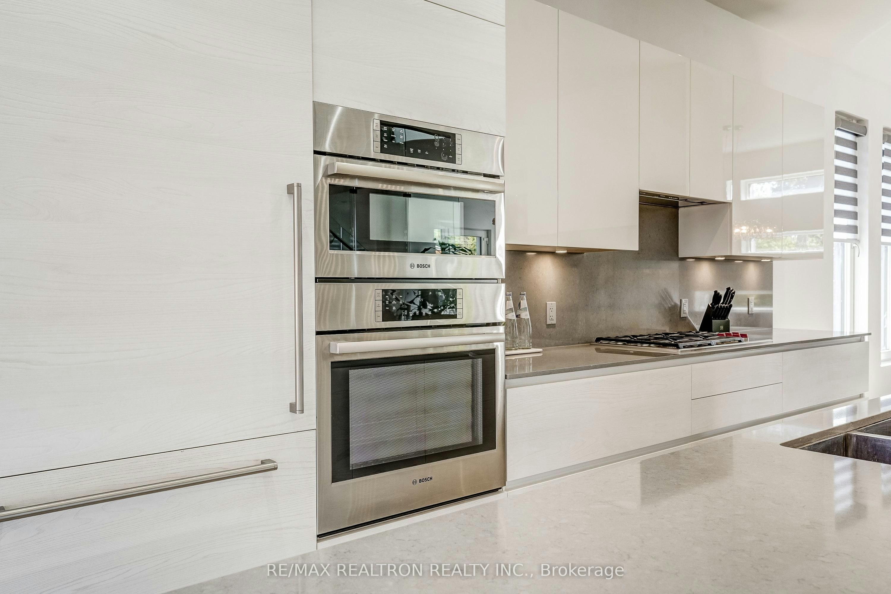87 Otonabee Avenue, Toronto, ON, M2M 2S7 - 11