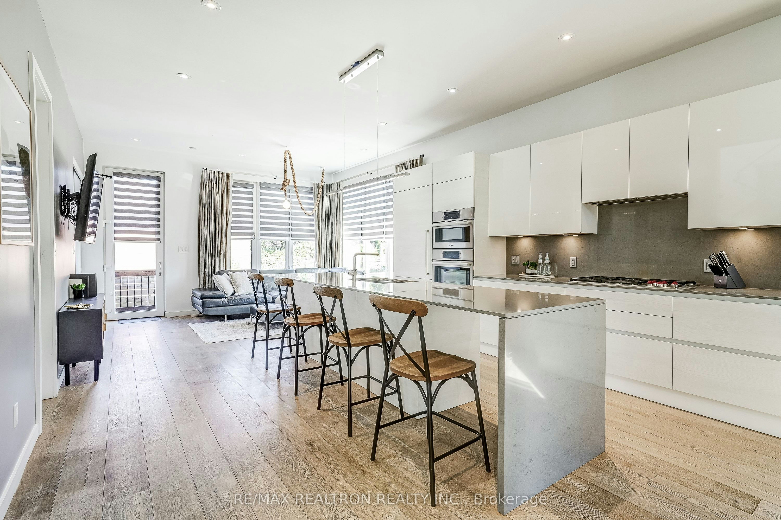 87 Otonabee Avenue, Toronto, ON, M2M 2S7 - 9