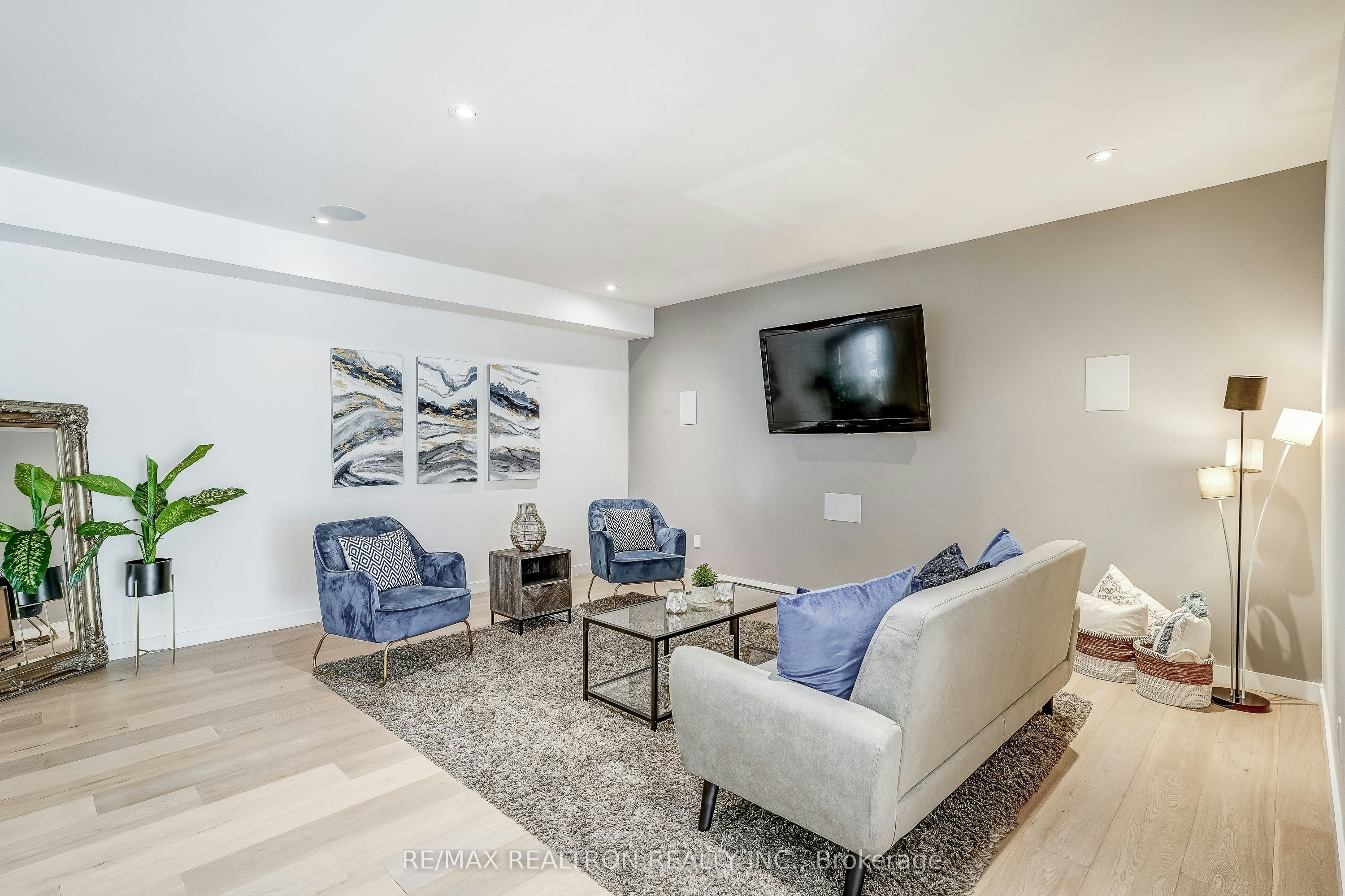 87 Otonabee Avenue, Toronto, ON, M2M 2S7 - 36