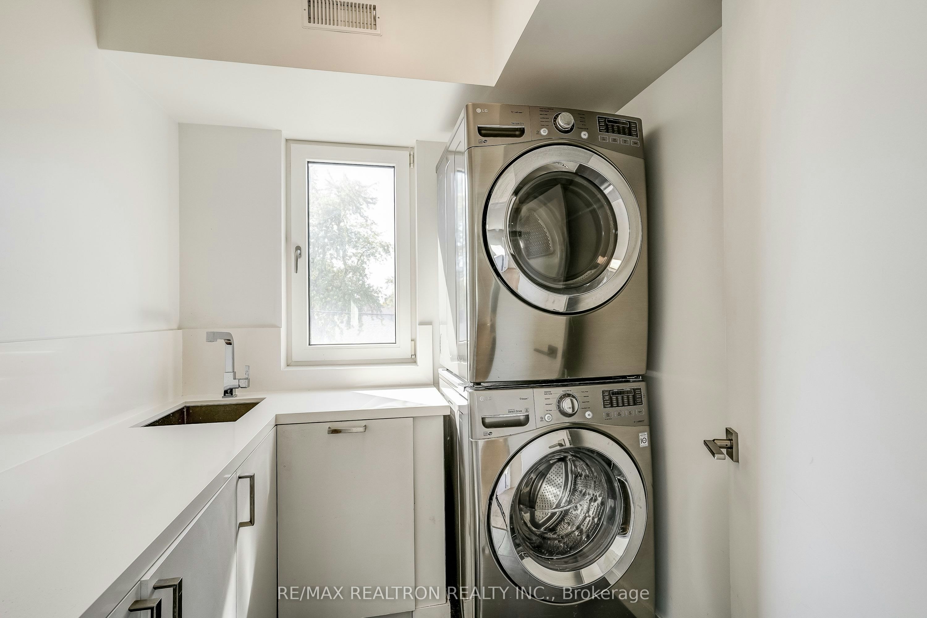 87 Otonabee Avenue, Toronto, ON, M2M 2S7 - 27