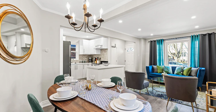 107 Parklea Drive, Toronto, ON, M4G 2J9