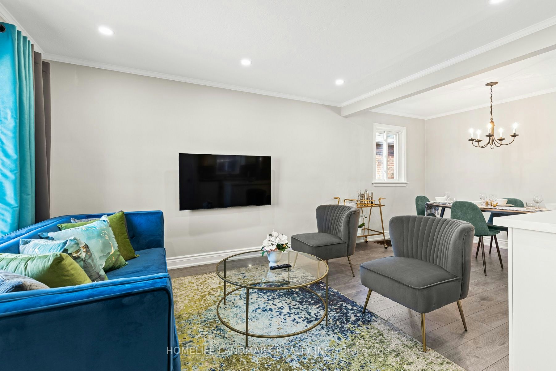 107 Parklea Drive, Toronto, ON, M4G 2J9 - 3