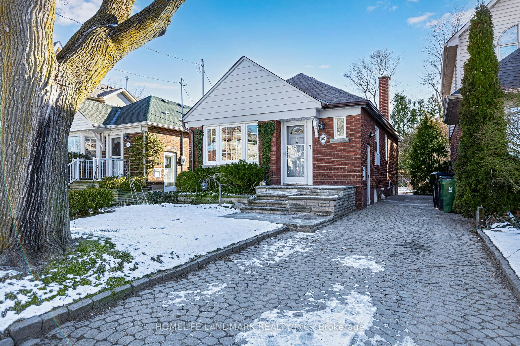 107 Parklea Drive, Toronto, ON, M4G 2J9 - 29