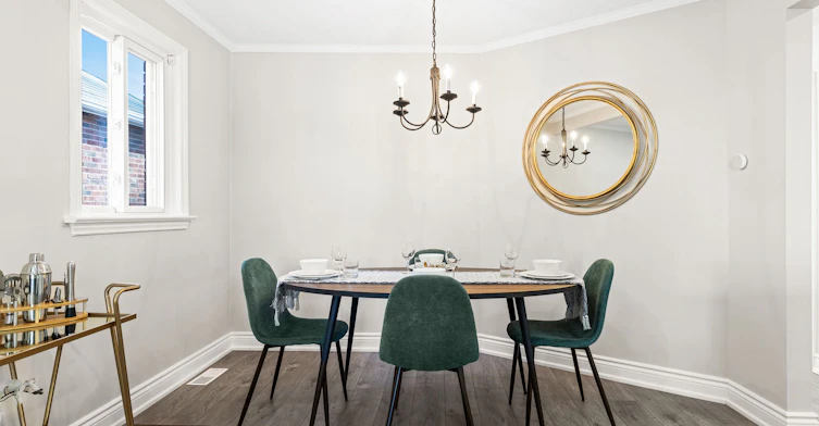 107 Parklea Drive, Toronto, ON, M4G 2J9 - 5