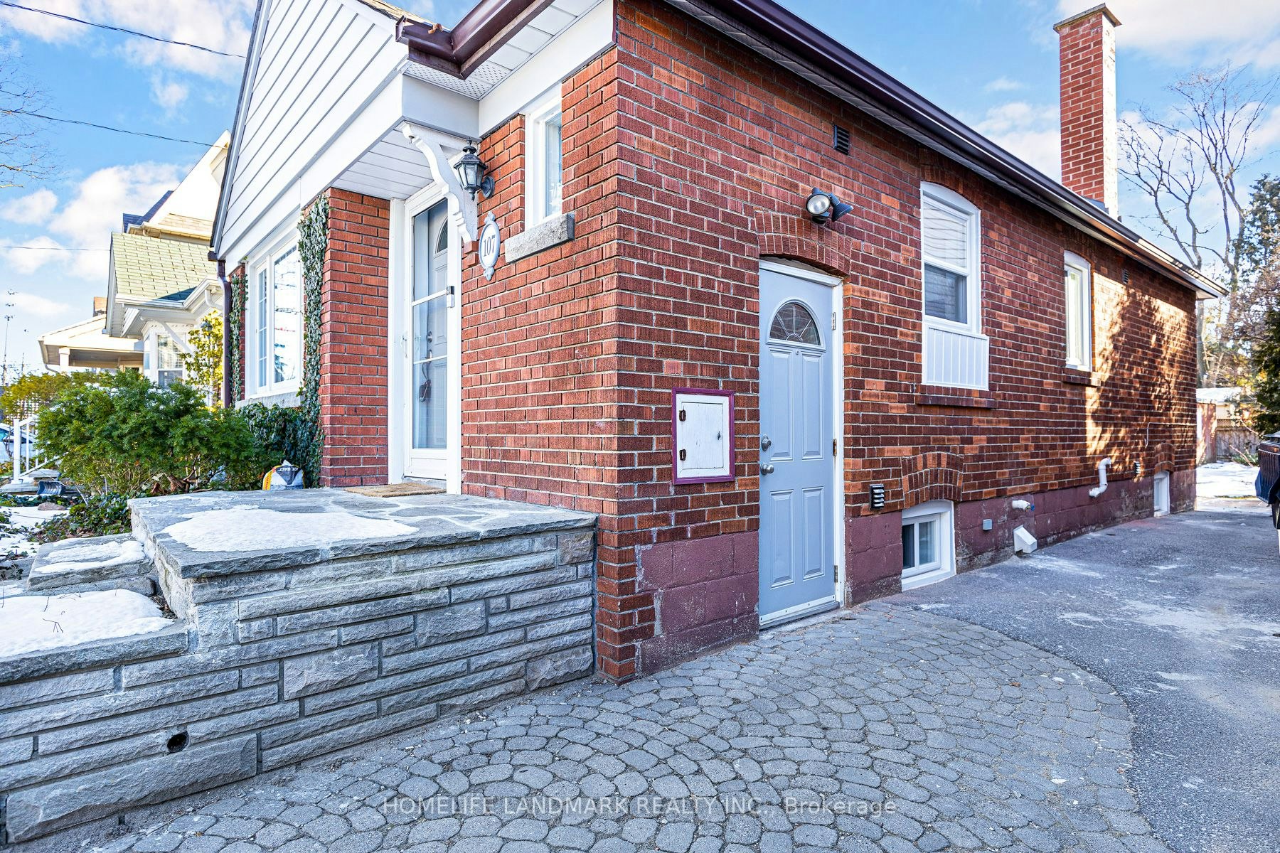 107 Parklea Drive, Toronto, ON, M4G 2J9 - 31