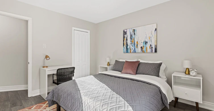 107 Parklea Drive, Toronto, ON, M4G 2J9 - 8