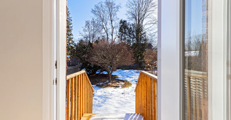 107 Parklea Drive, Toronto, ON, M4G 2J9 - 10