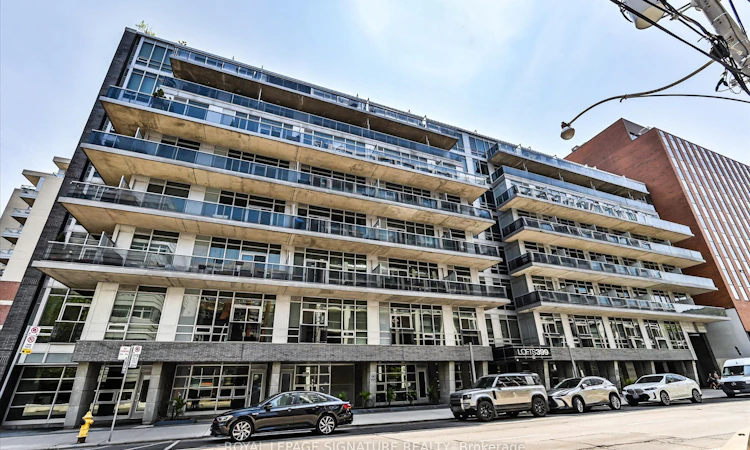 420-399 Adelaide Street W