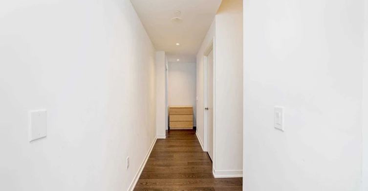 20-20 Richardson Street, Toronto, ON, M5A 0S6 - 2