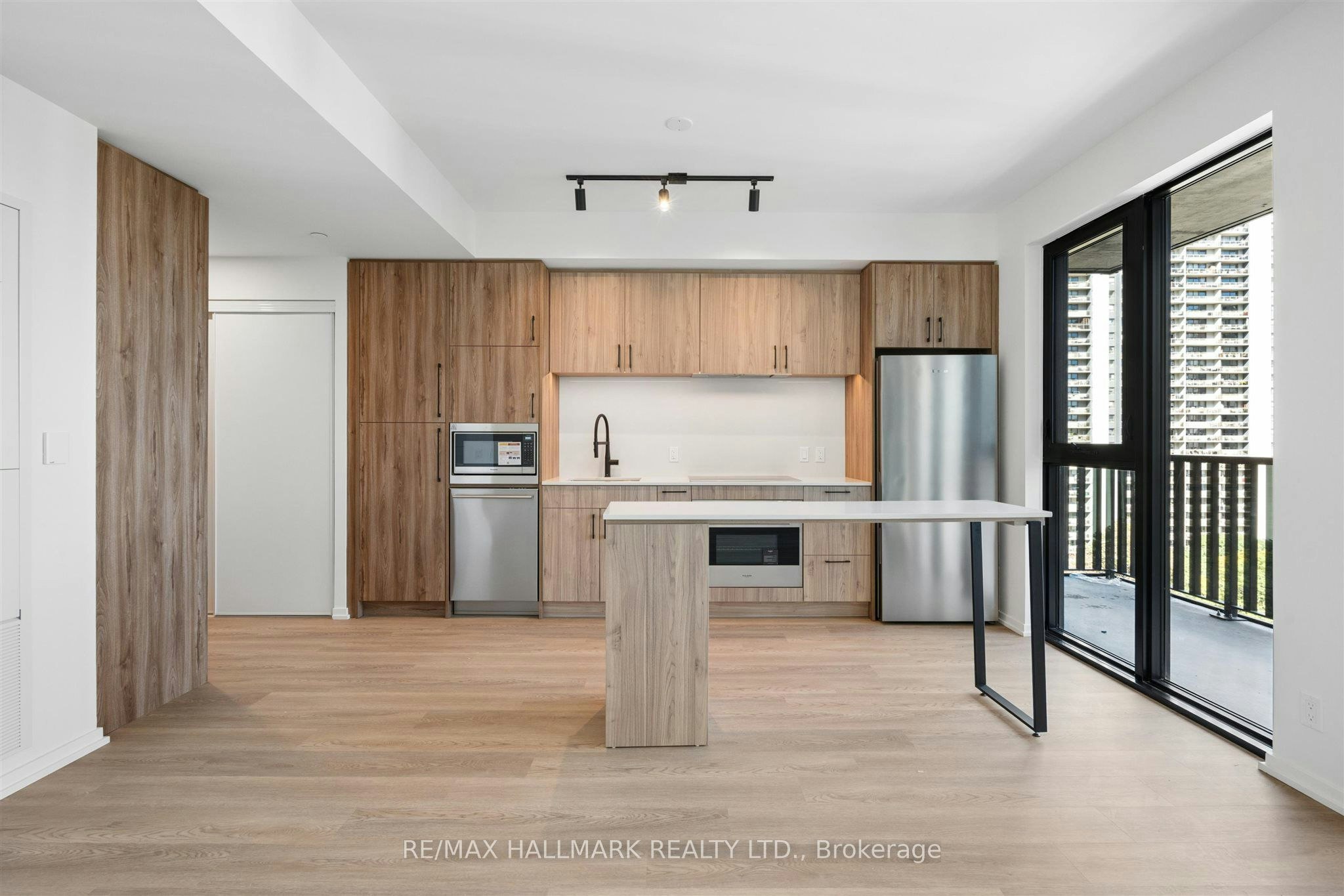 1109-109 Erskine Avenue, Toronto, ON, M4P 0G8 - 9
