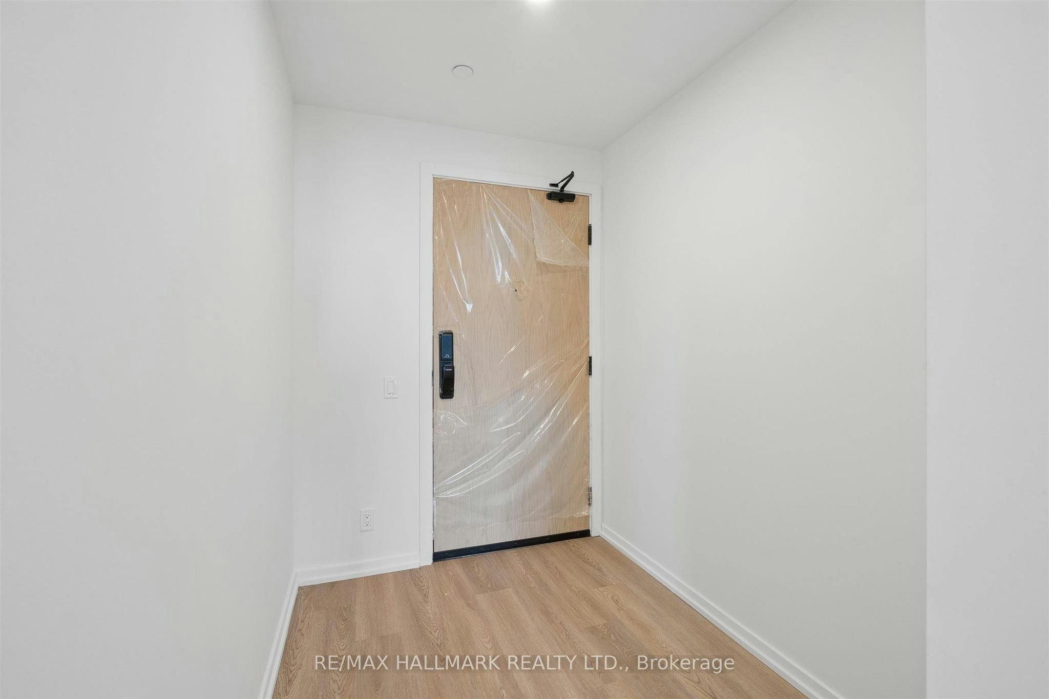 1109-109 Erskine Avenue, Toronto, ON, M4P 0G8 - 6