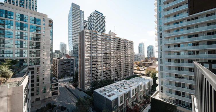 1109-109 Erskine Avenue, Toronto, ON, M4P 0G8 - 30