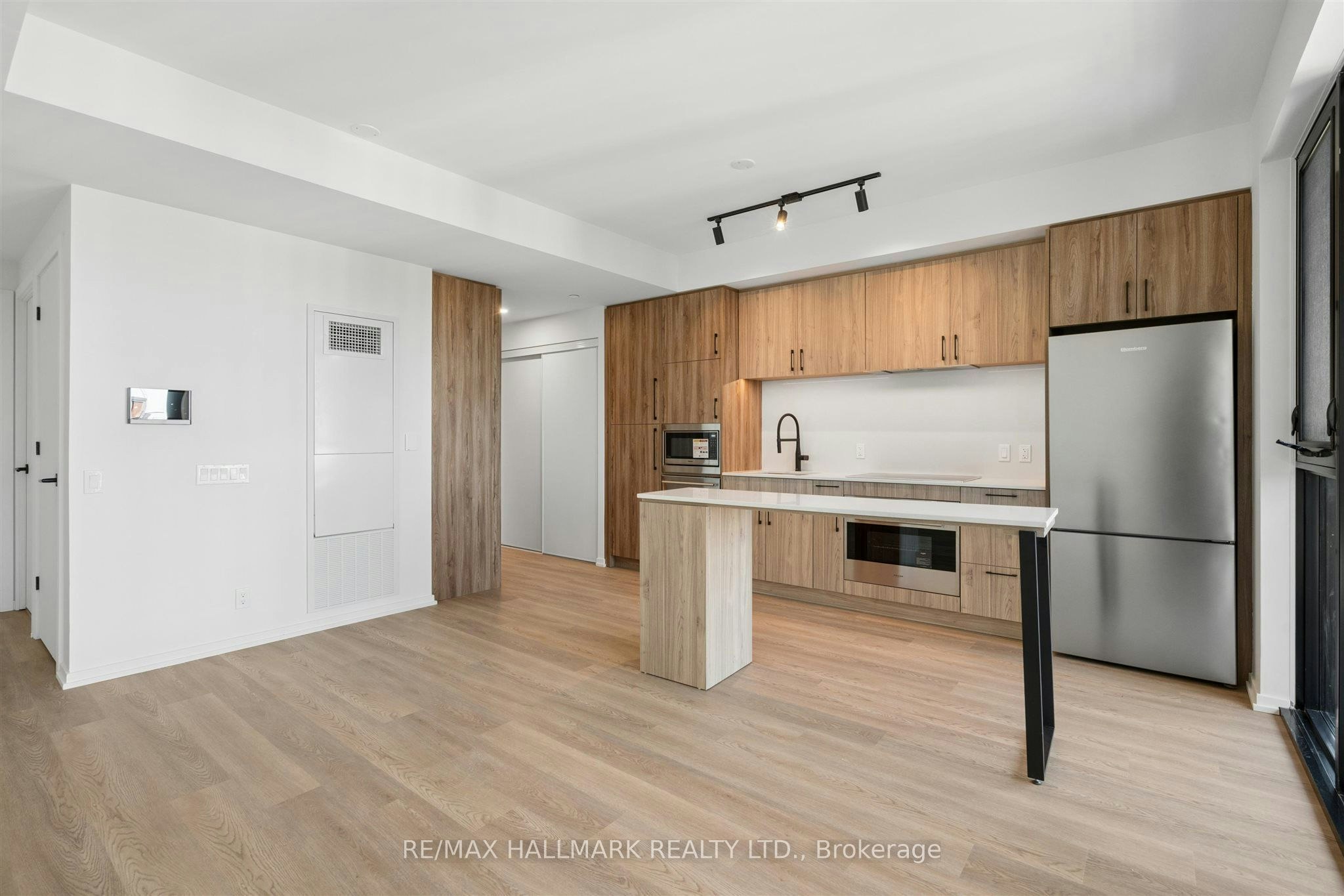 1109-109 Erskine Avenue, Toronto, ON, M4P 0G8 - 10