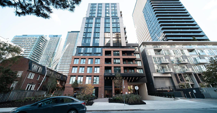 1109-109 Erskine Avenue, Toronto, ON, M4P 0G8